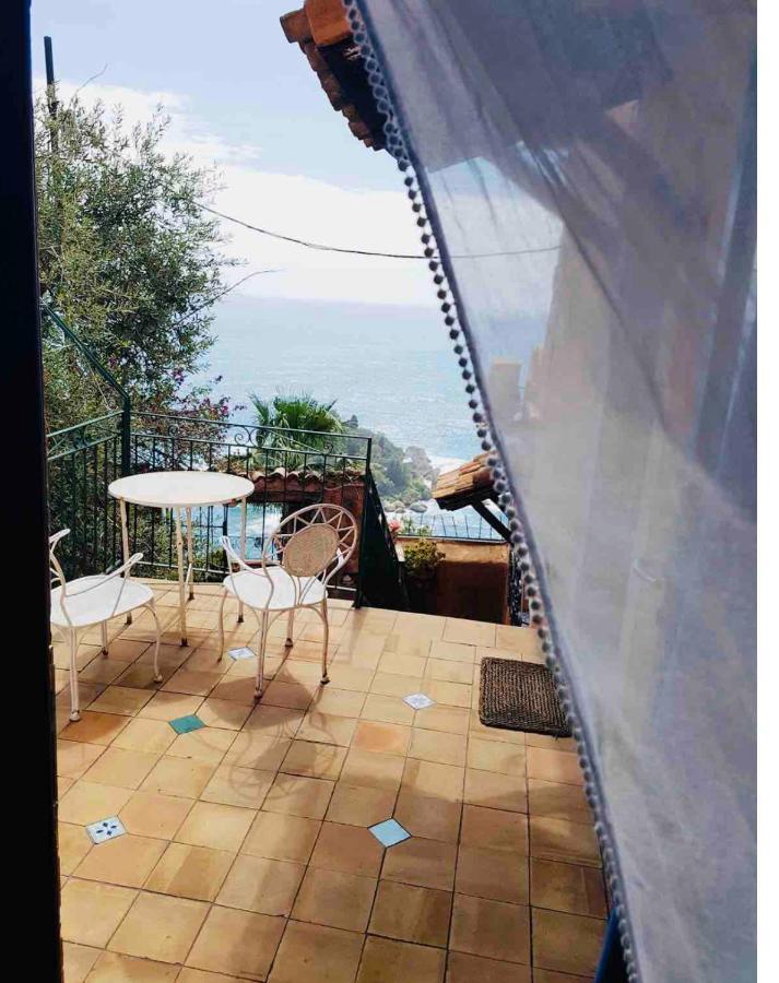 B&B La Bergerie 陶尔米纳 外观 照片