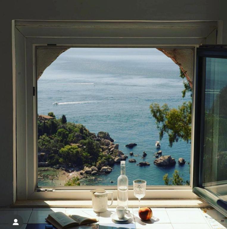 B&B La Bergerie 陶尔米纳 外观 照片